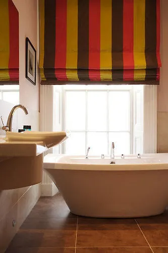 ***  The George Hotel & Monty'S Cheltenham United Kingdom